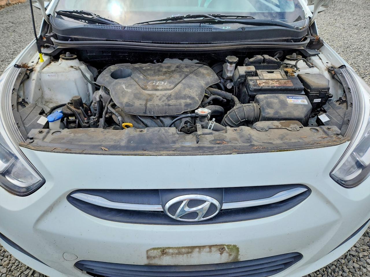 2016 HYUNDAI ACCENT SE photo 31