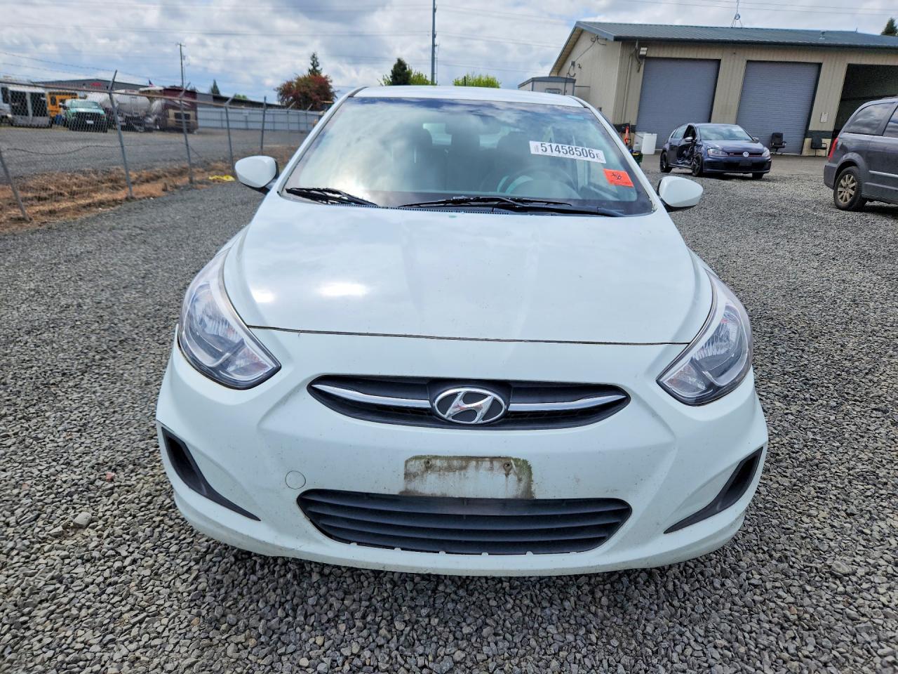 2016 HYUNDAI ACCENT SE photo 13