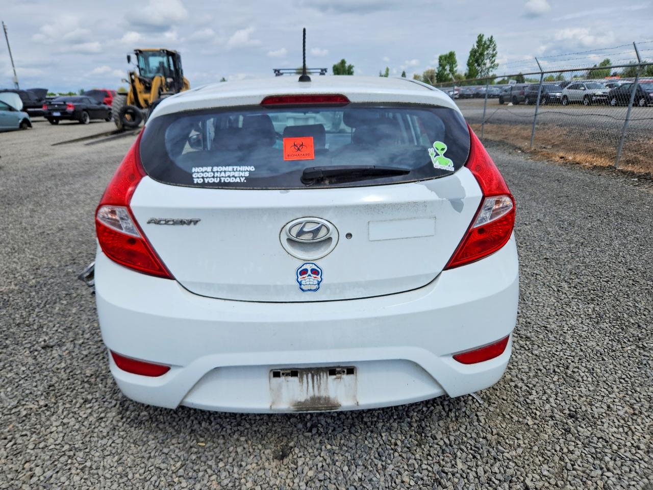 2016 HYUNDAI ACCENT SE photo 16