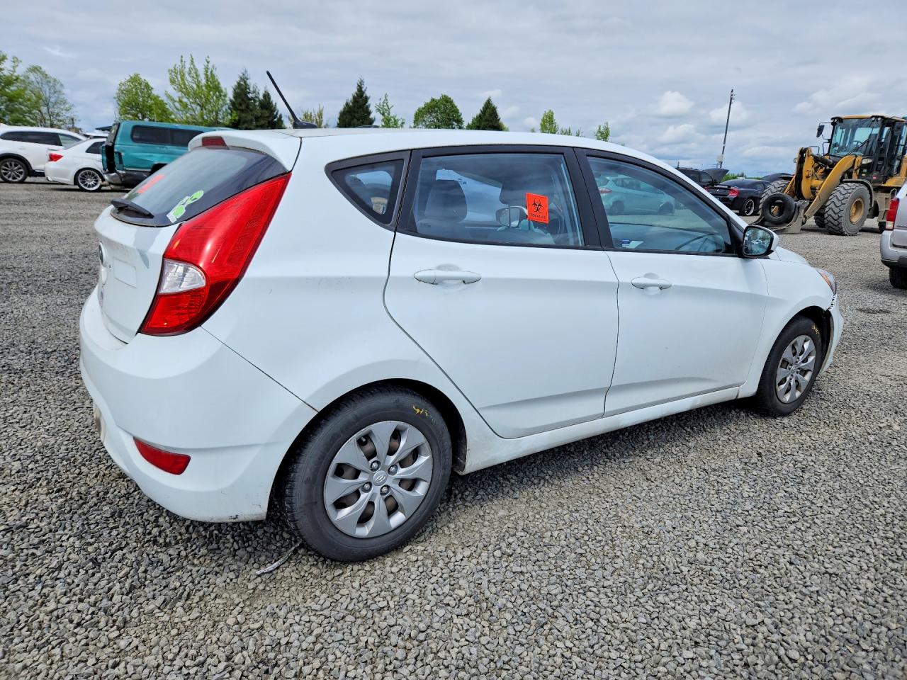 2016 HYUNDAI ACCENT SE photo 7