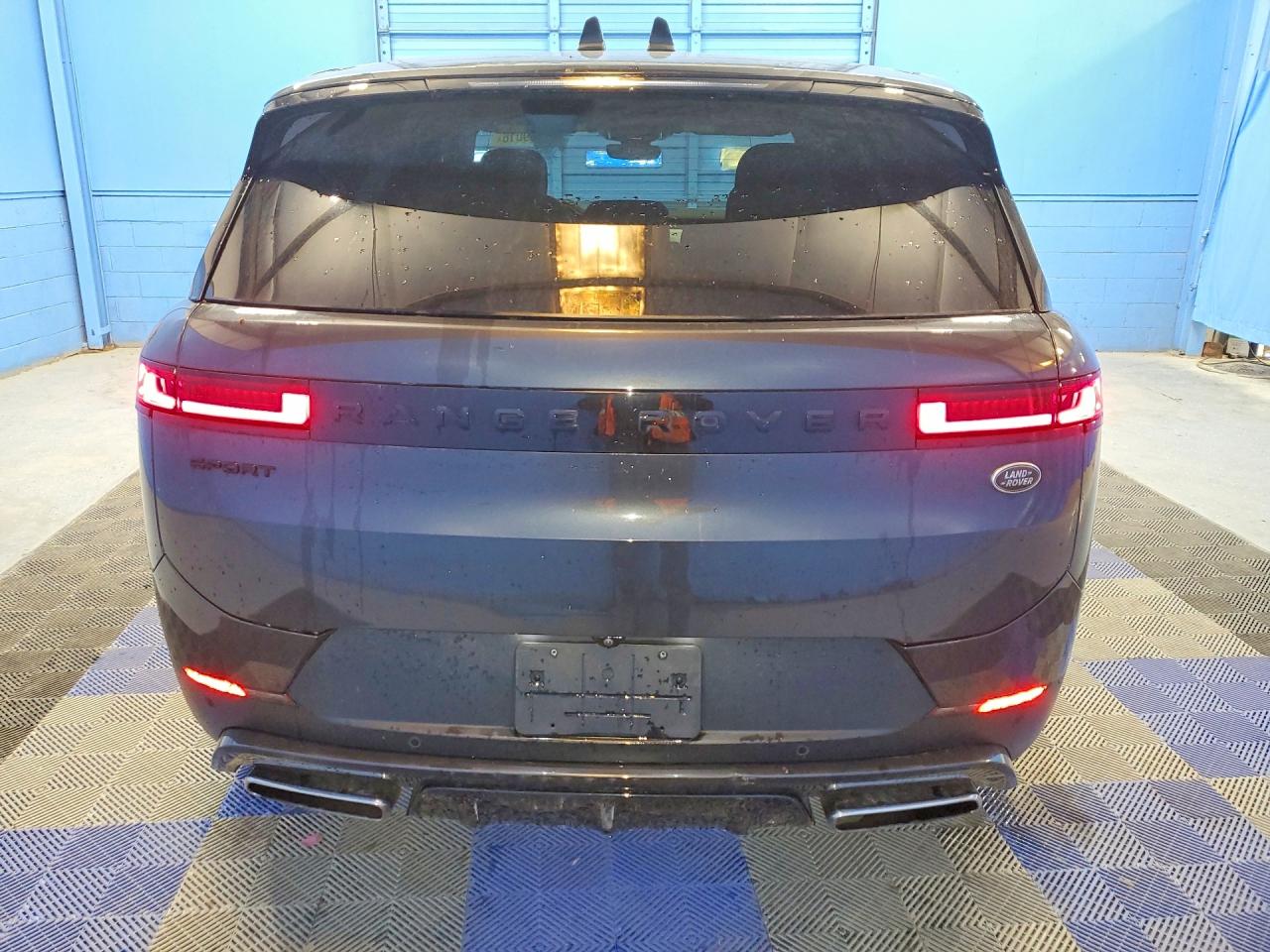 2023 LAND ROVER RANGE ROVER SPORT DYNAMIC SE photo 11
