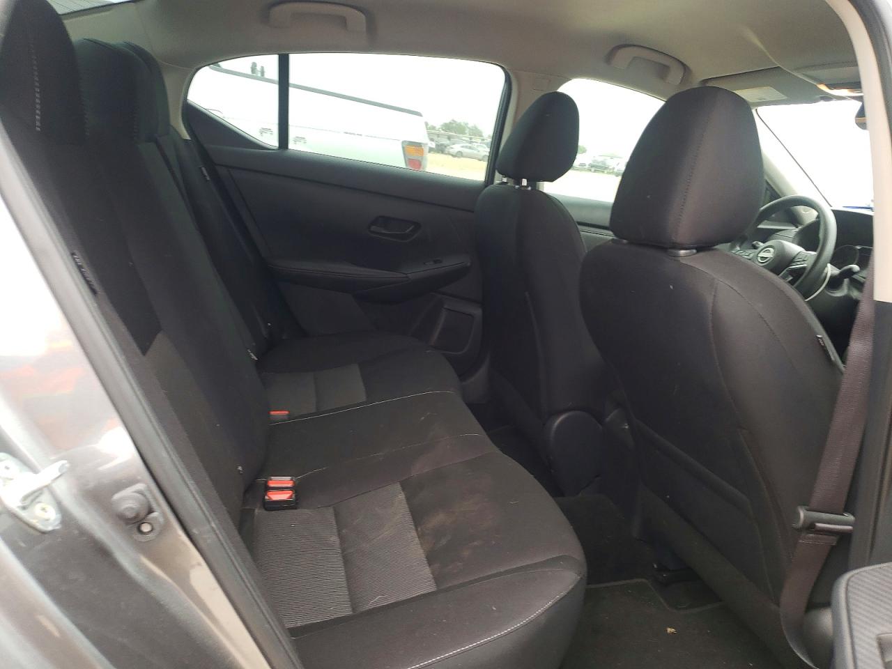 2024 NISSAN SENTRA SV photo 10