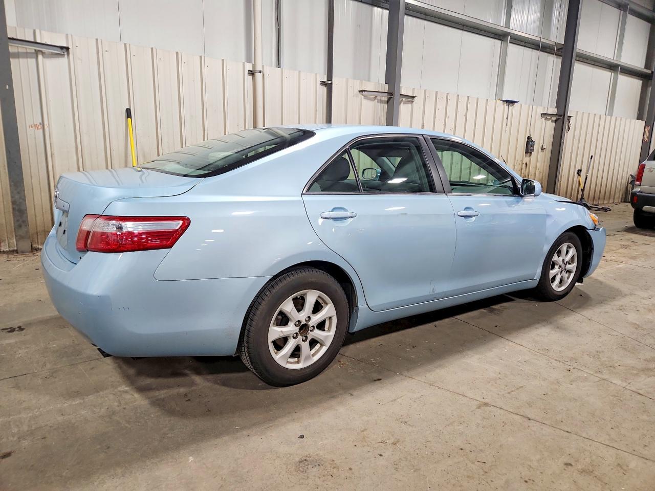 2008 TOYOTA CAMRY LE photo 5