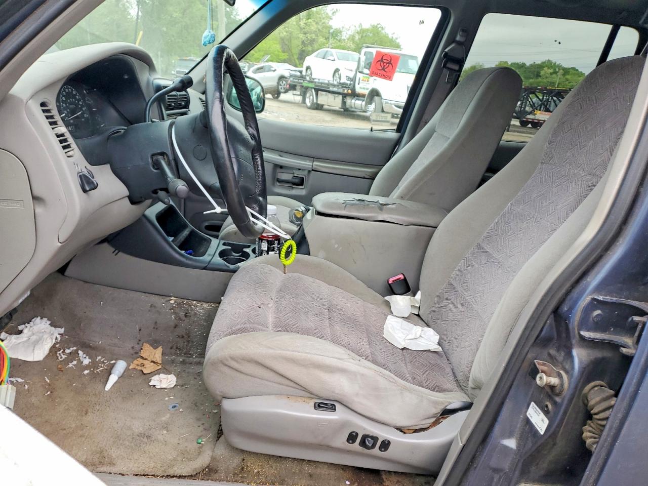 1998 FORD EXPLORER photo 13