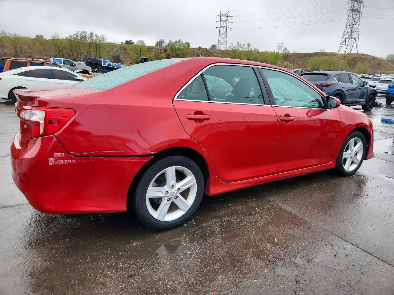 2012 TOYOTA CAMRY SE photo 7