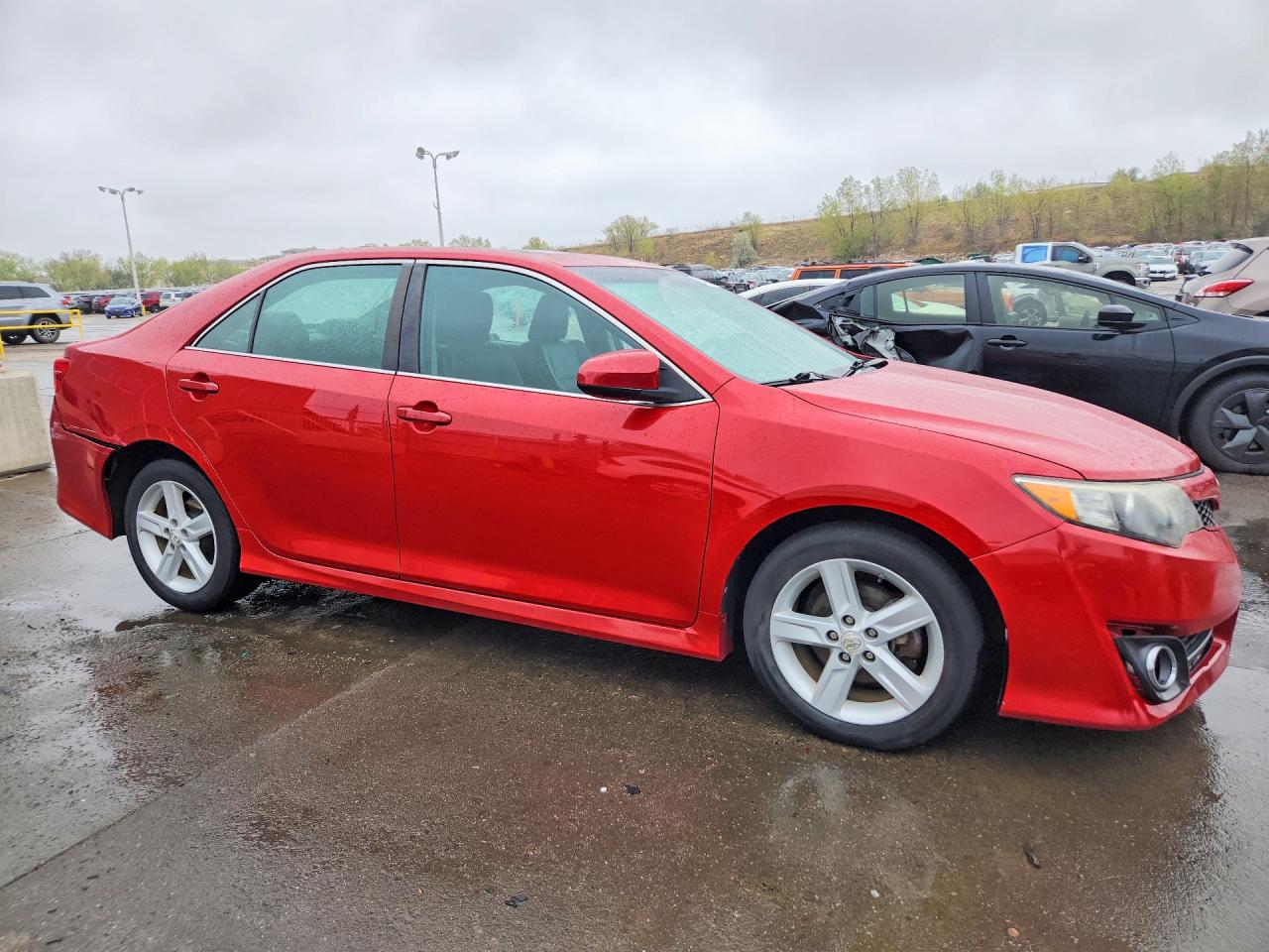 2012 TOYOTA CAMRY SE photo 10