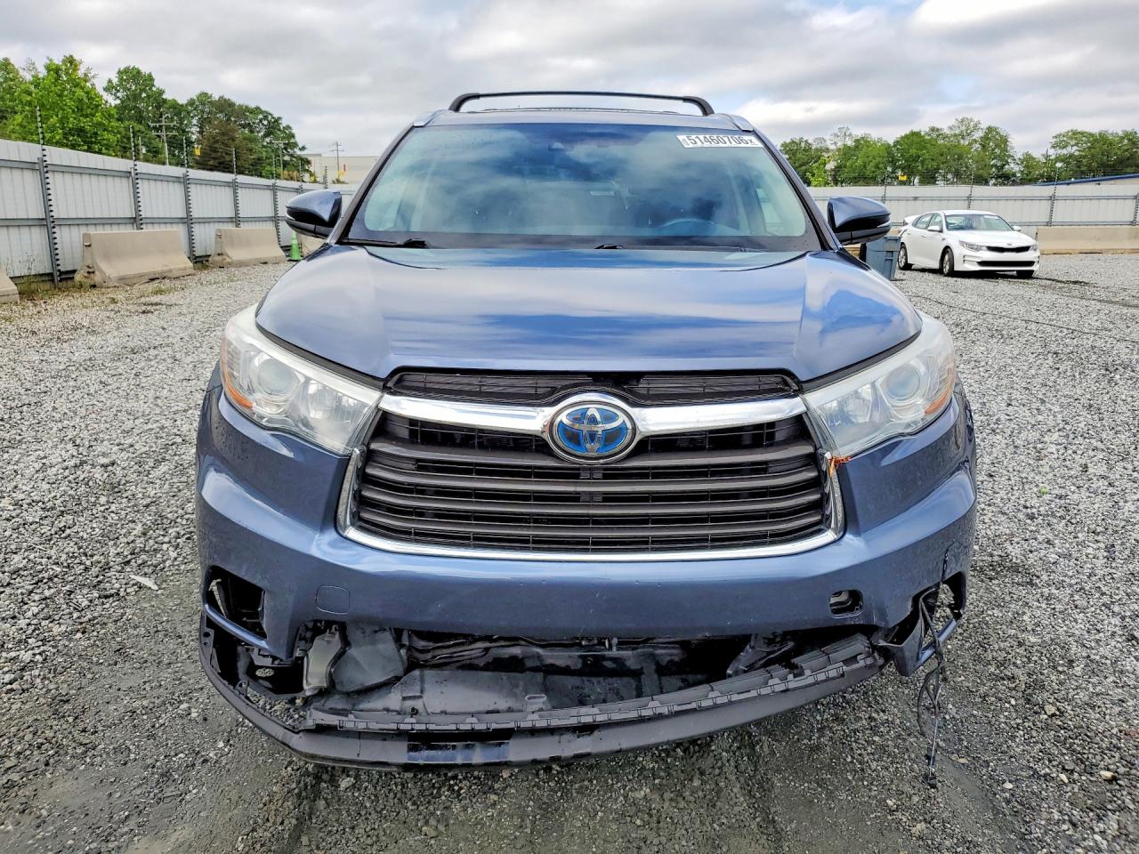 2015 TOYOTA HIGHLANDER HYBRID LIMITED PLATINUM photo 9