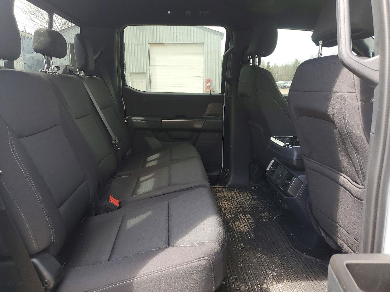 2024 FORD F150 XLT photo 19