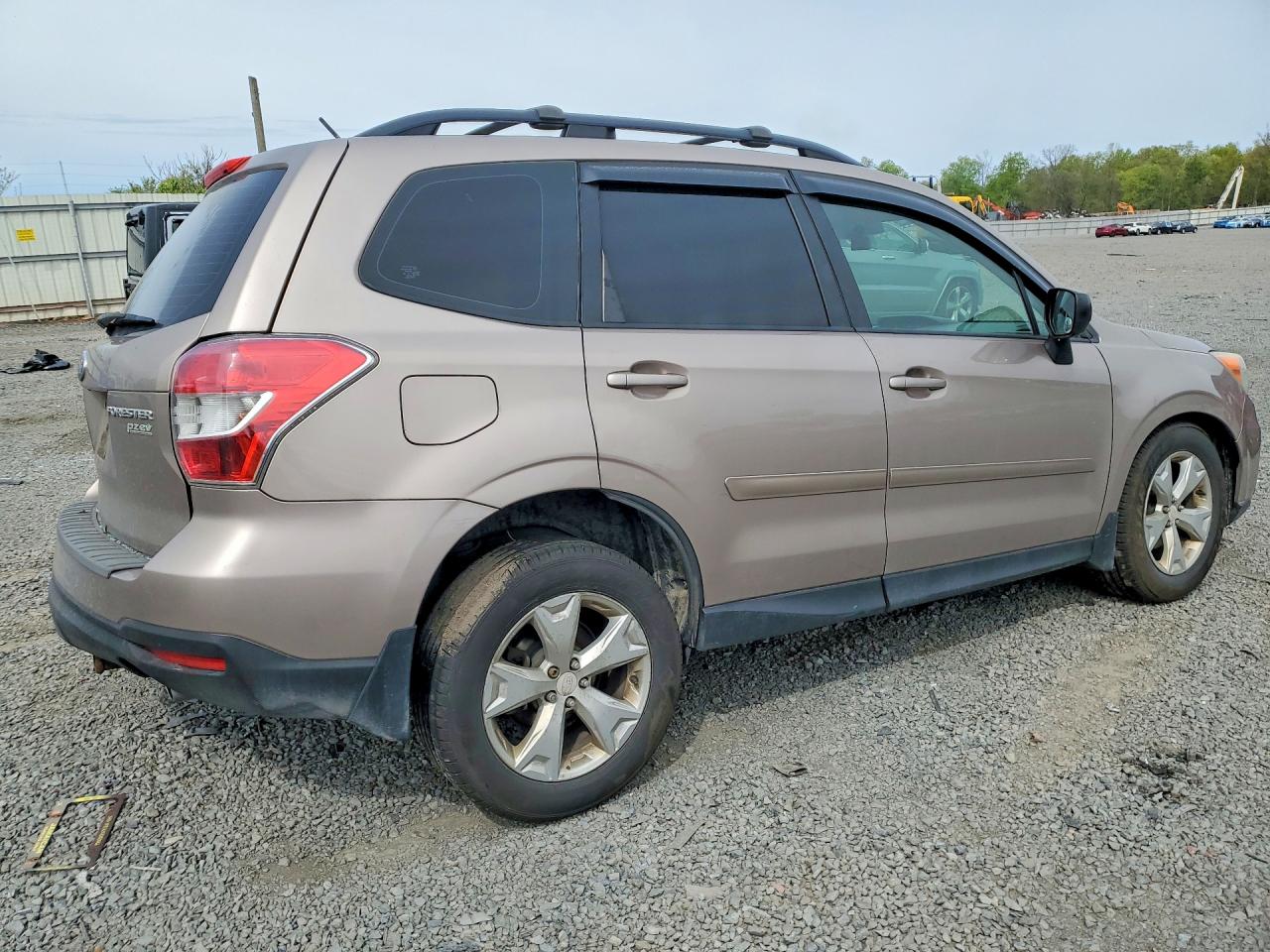 2015 SUBARU FORESTER 2.5I photo 7