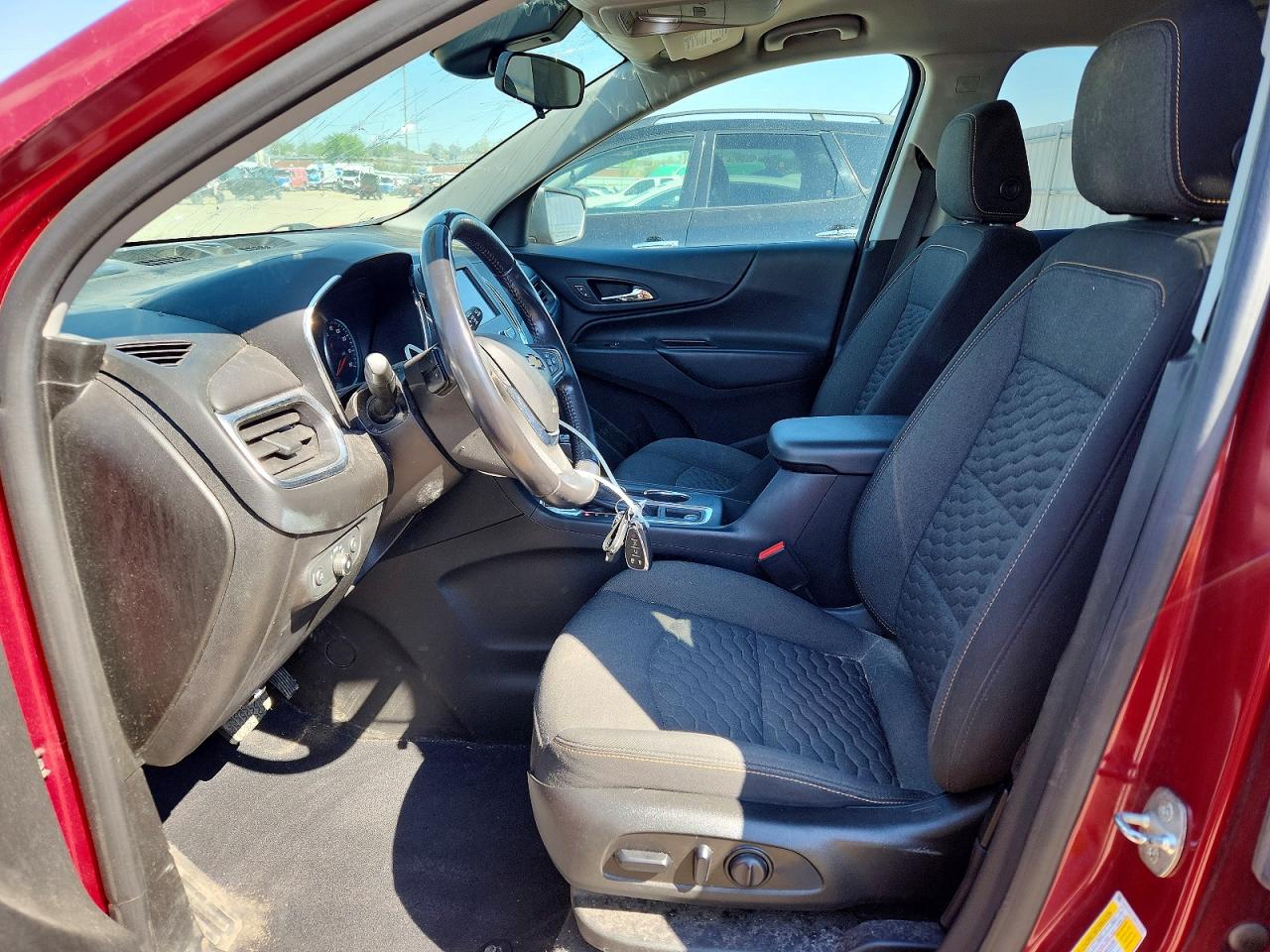 2021 CHEVROLET EQUINOX LT photo 19