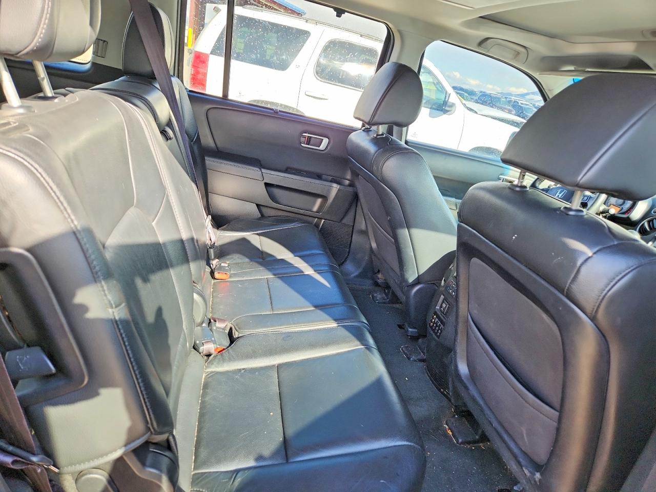 2013 HONDA PILOT TOURING photo 19