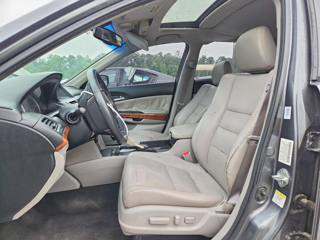 2011 HONDA ACCORD EXL photo 13