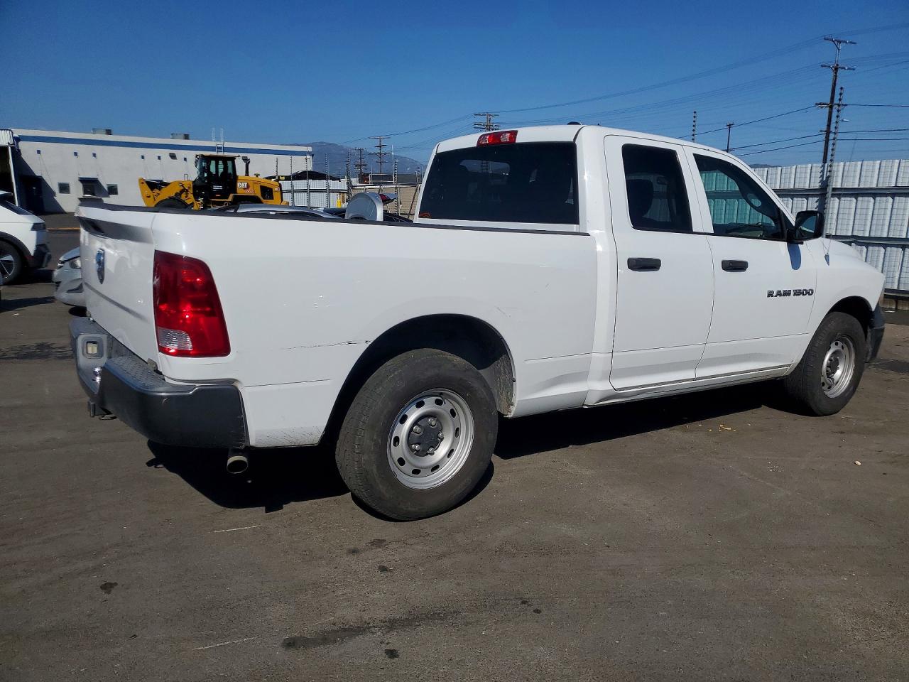 2011 DODGE RAM 1500 photo 5