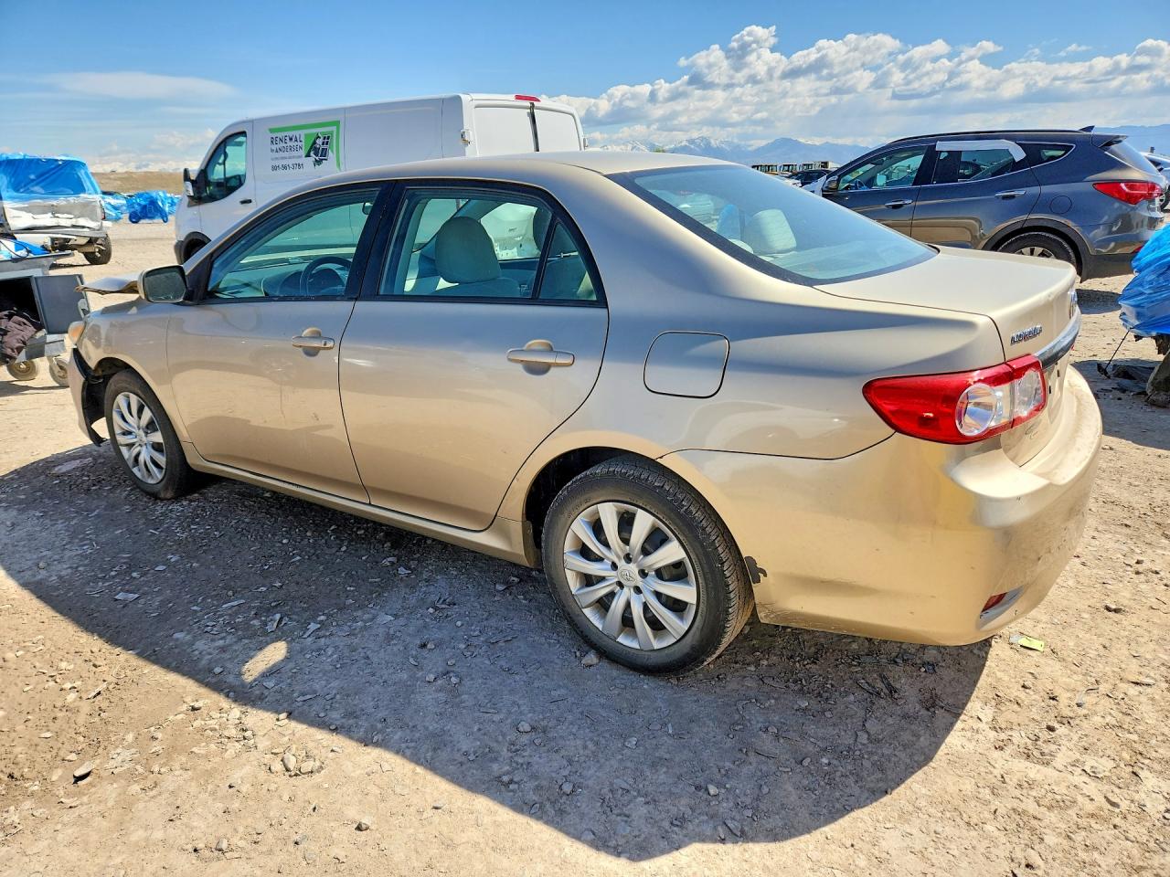 2012 TOYOTA COROLLA LE photo 3