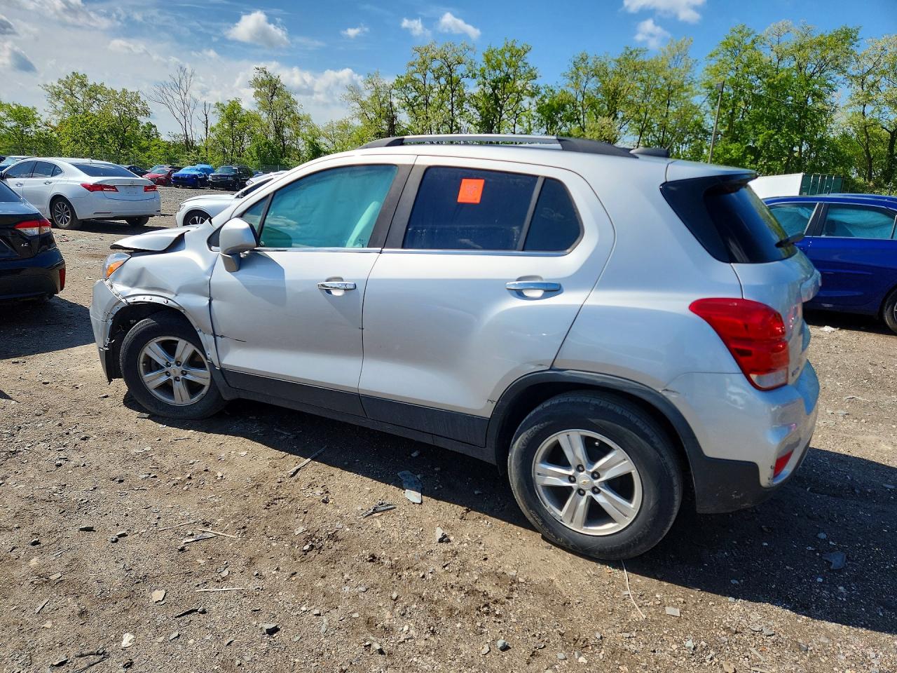 2020 CHEVROLET TRAX 1LT photo 4