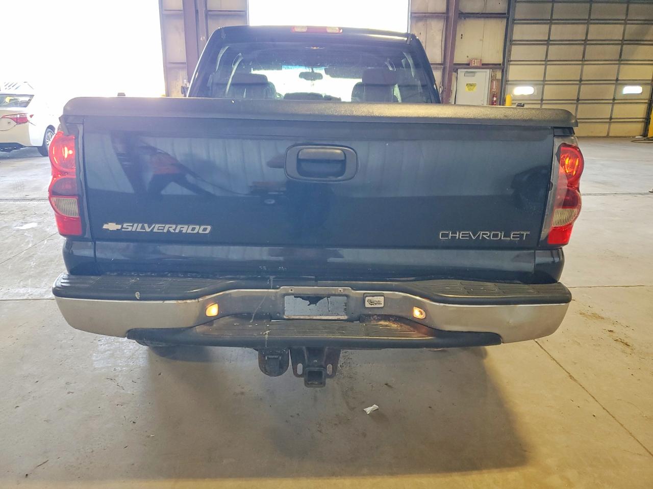 2005 CHEVROLET SILVERADO K1500 photo 6