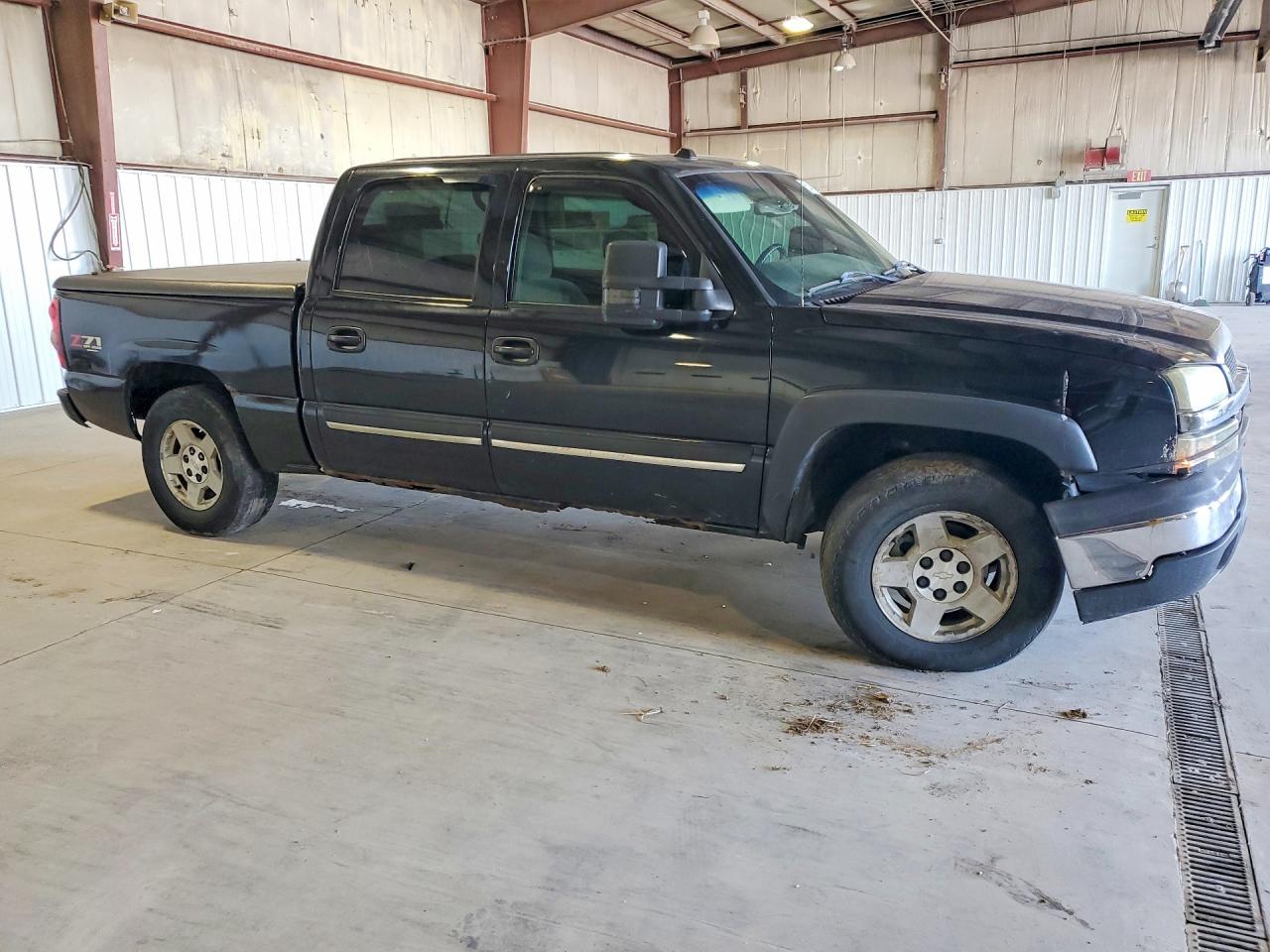 2005 CHEVROLET SILVERADO K1500 photo 4