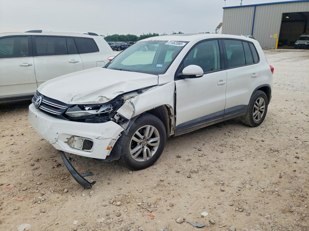 2013 VOLKSWAGEN TIGUAN