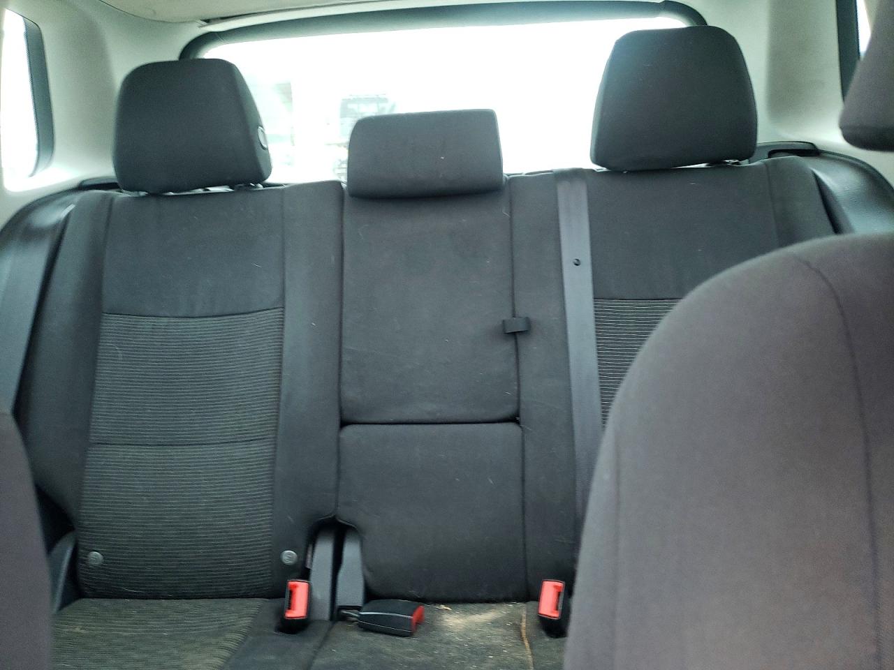 2013 VOLKSWAGEN TIGUAN S photo 28
