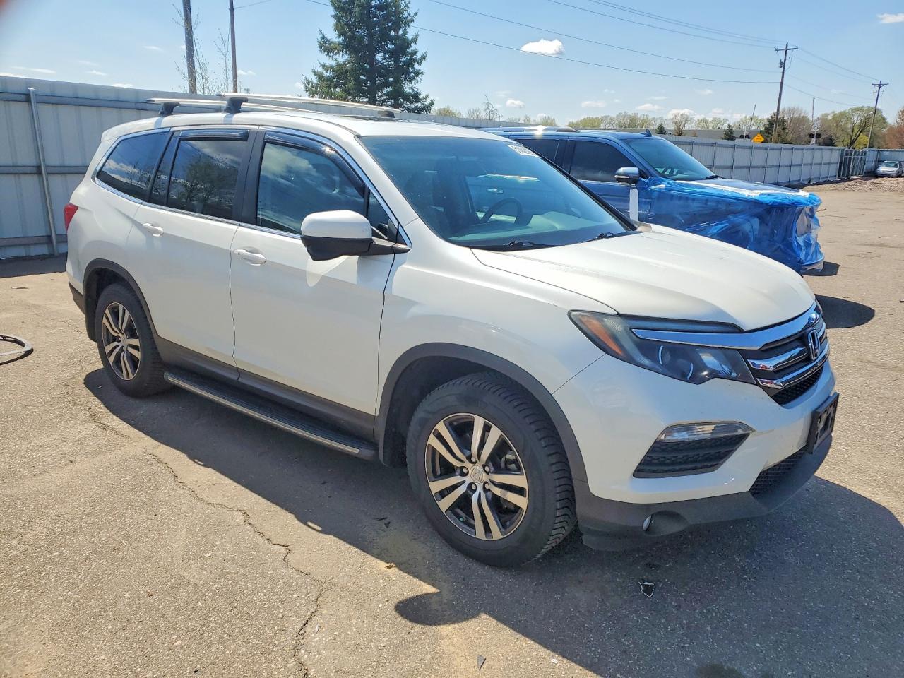 2016 HONDA PILOT EXL photo 7