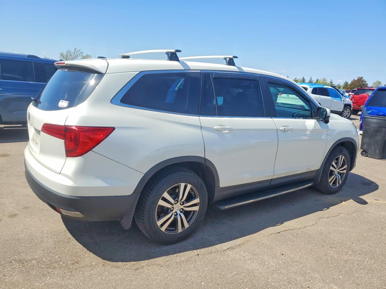 2016 HONDA PILOT EXL photo 5
