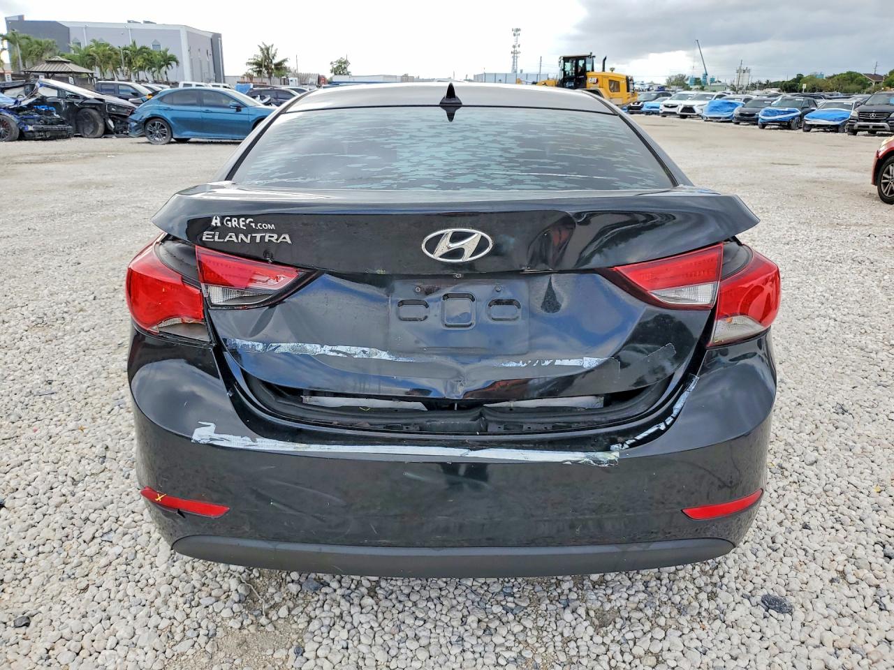 2014 HYUNDAI ELANTRA SE photo 11