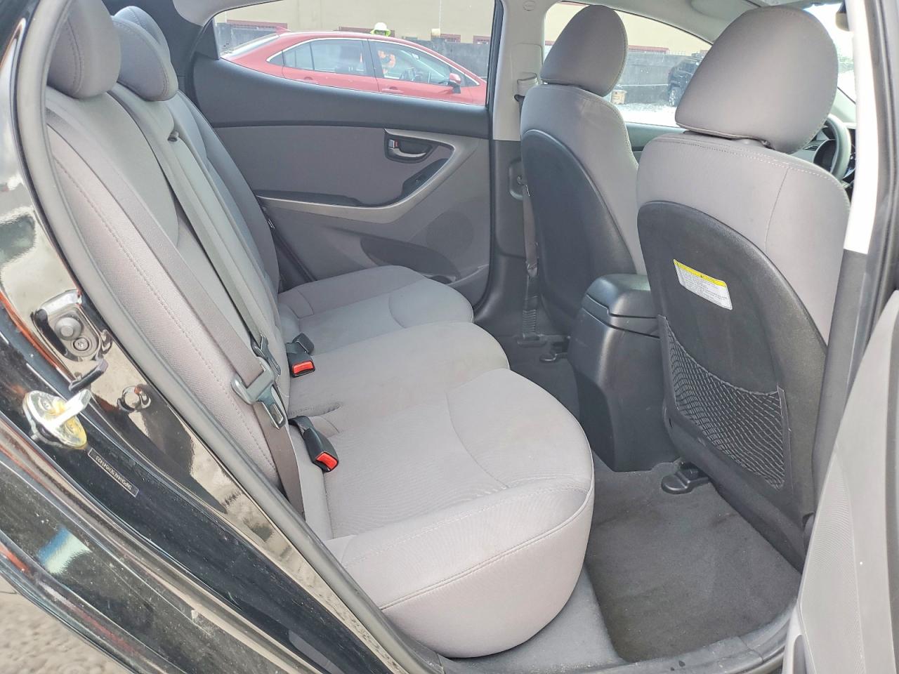 2014 HYUNDAI ELANTRA SE photo 19