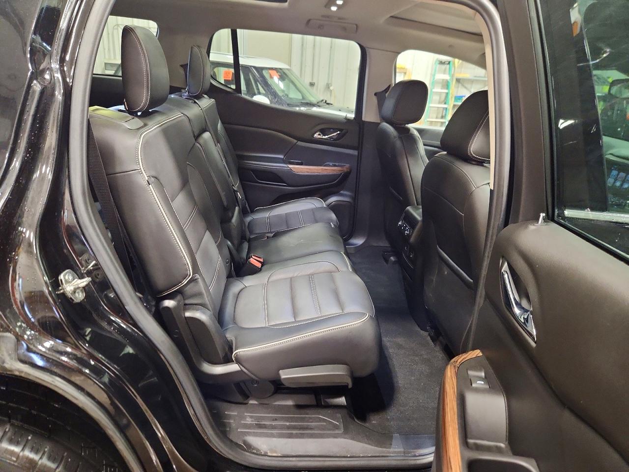 2019 GMC ACADIA DENALI photo 21