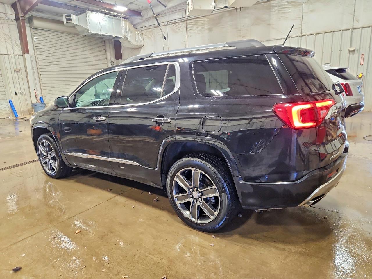 2019 GMC ACADIA DENALI photo 3