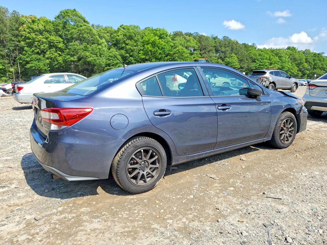 2017 SUBARU IMPREZA photo 5