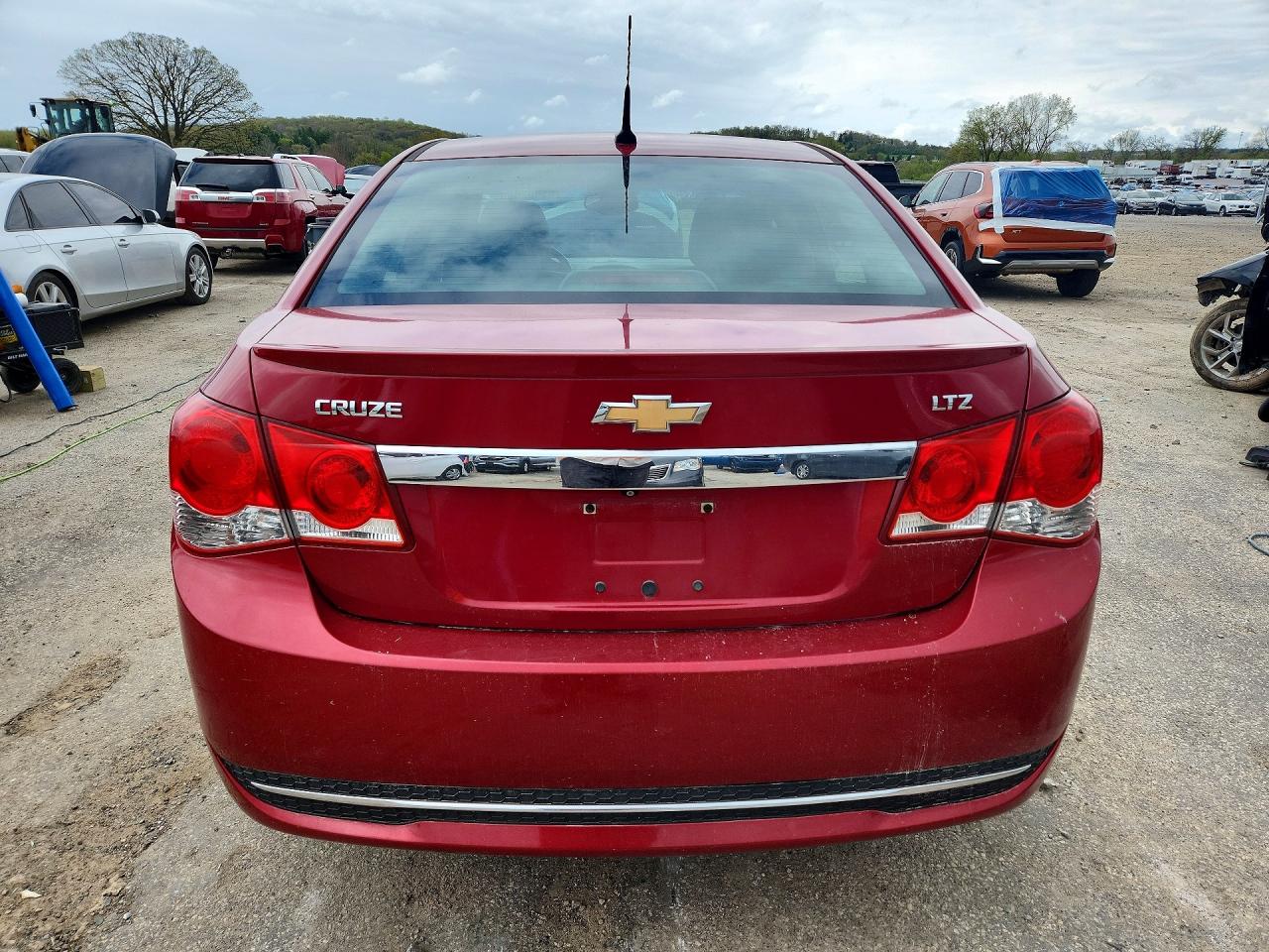 2014 CHEVROLET CRUZE LTZ photo 11