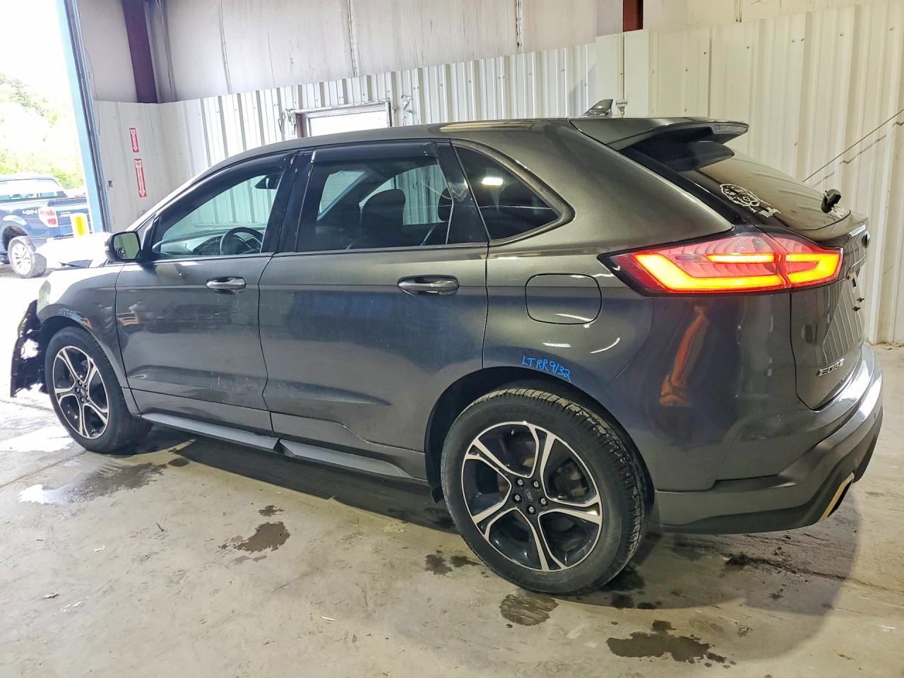 2019 FORD EDGE ST photo 3