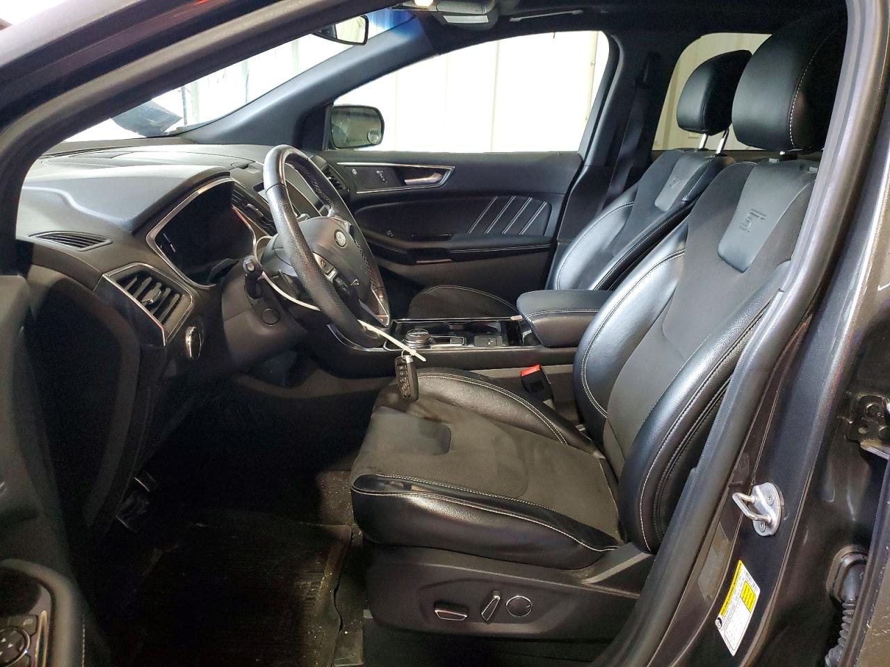 2019 FORD EDGE ST photo 13