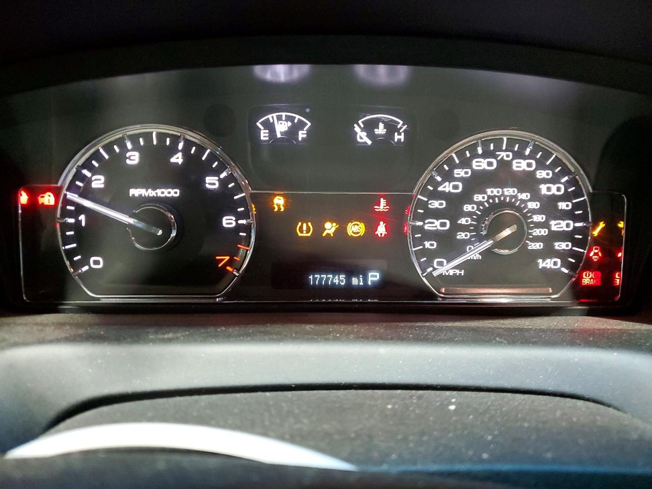 2009 LINCOLN MKS photo 25