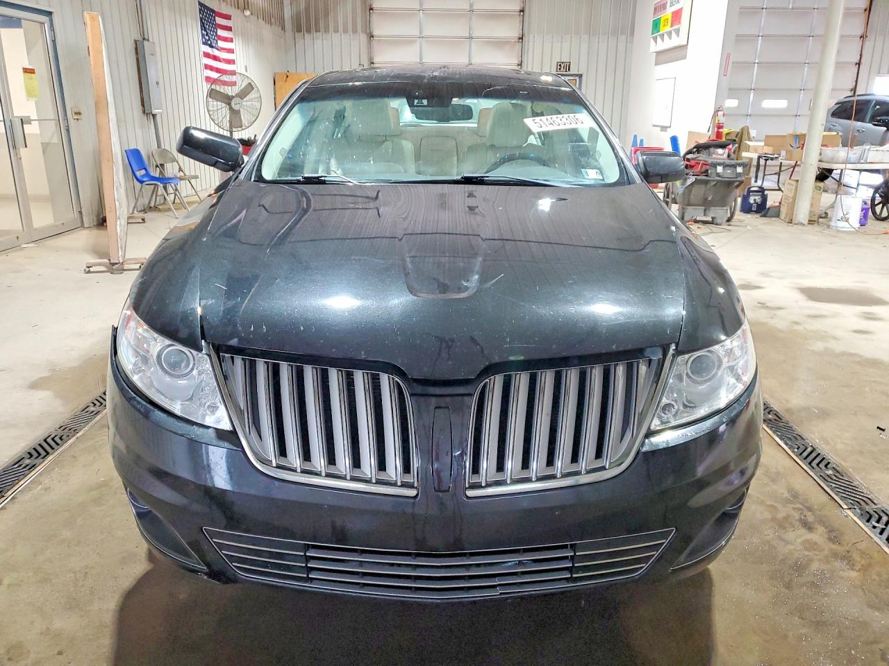 2009 LINCOLN MKS photo 13