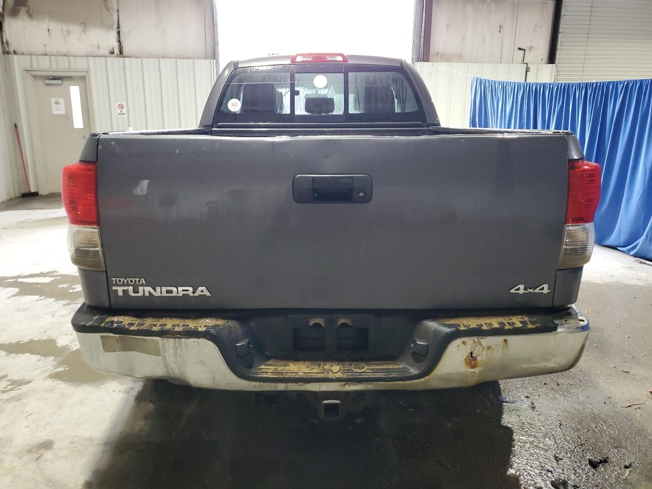 2011 TOYOTA TUNDRA DOUBLE CAB SR5 photo 11