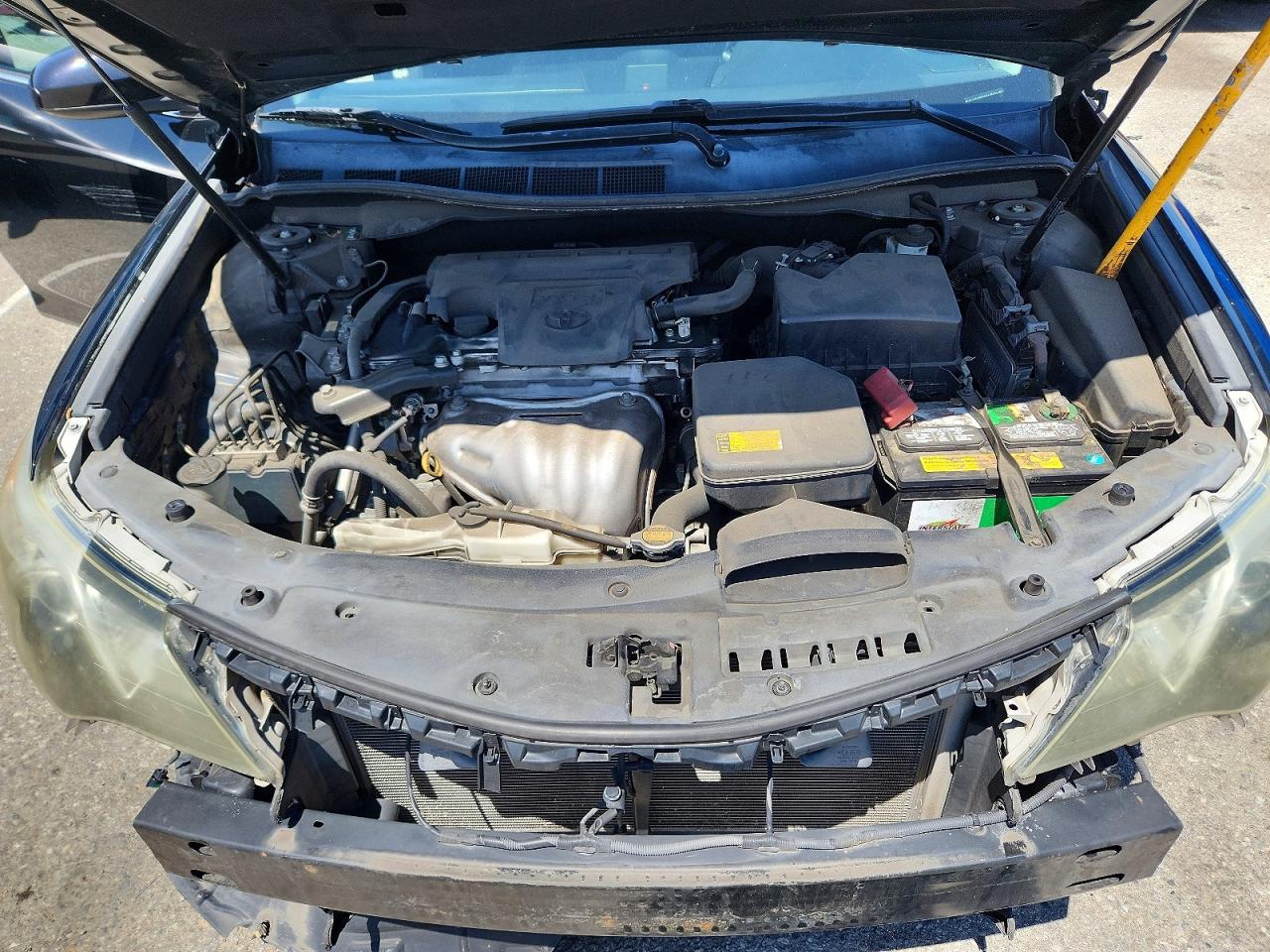 2014 TOYOTA CAMRY SE photo 11