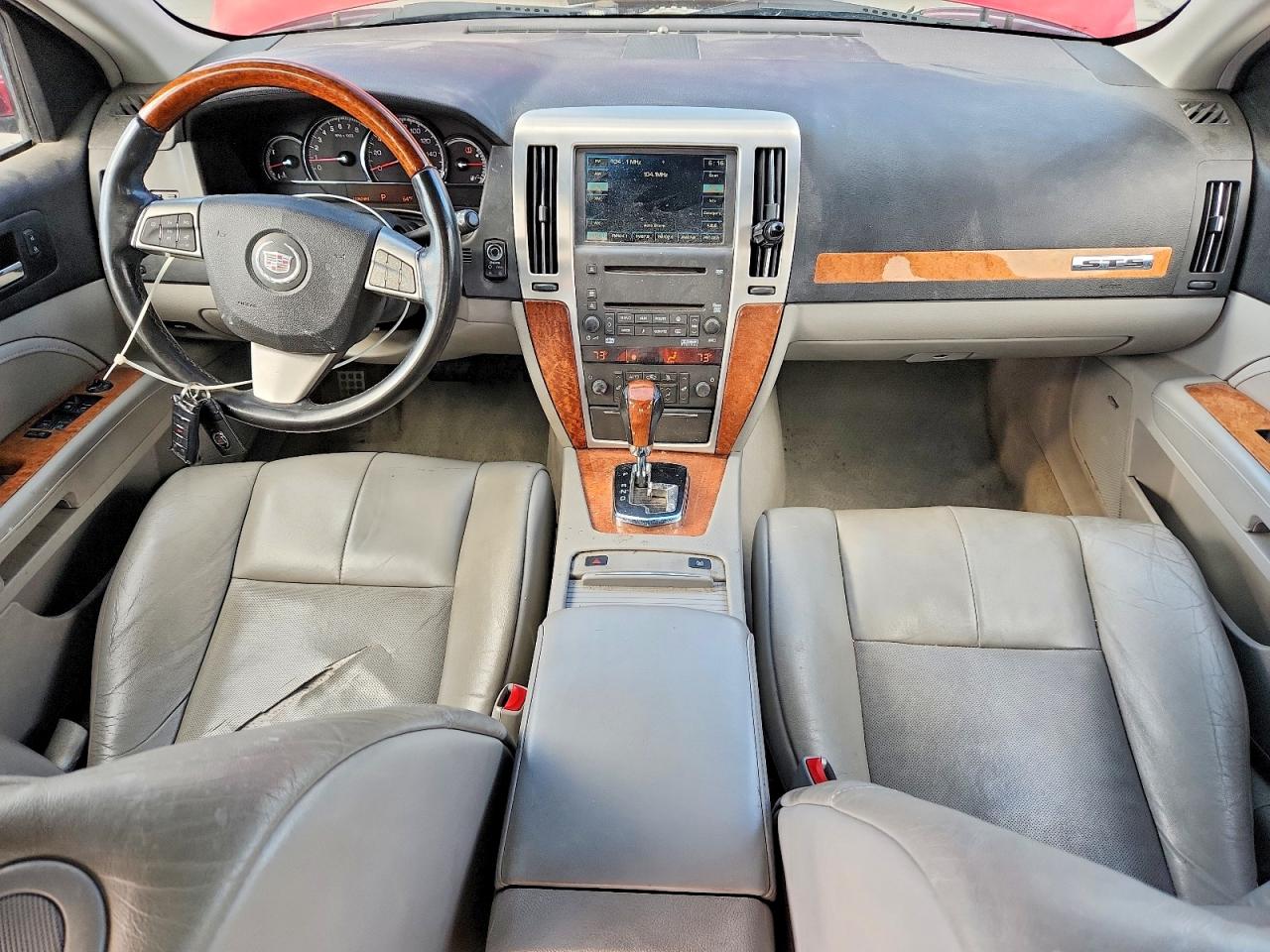 2008 CADILLAC STS photo 22