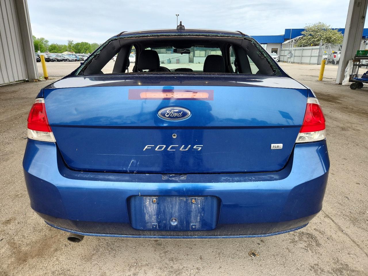 2008 FORD FOCUS SE photo 6