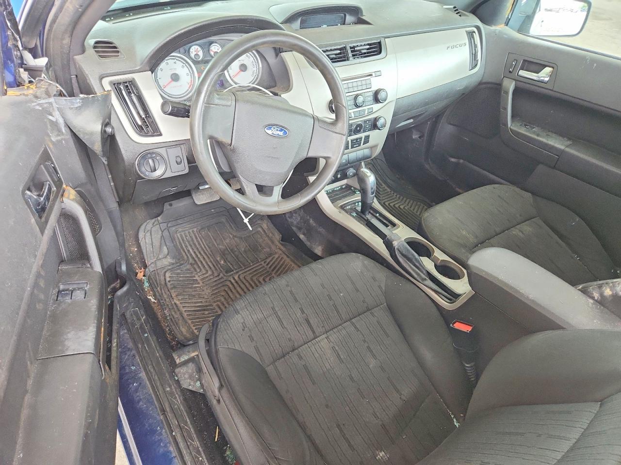 2008 FORD FOCUS SE photo 8