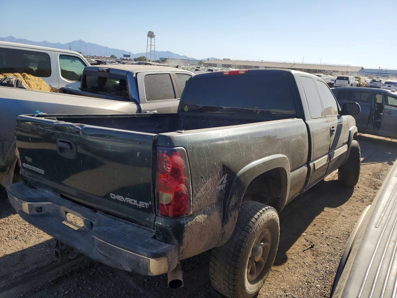 2005 CHEVROLET SILVERADO K2500 HEAVY DUTY photo 5