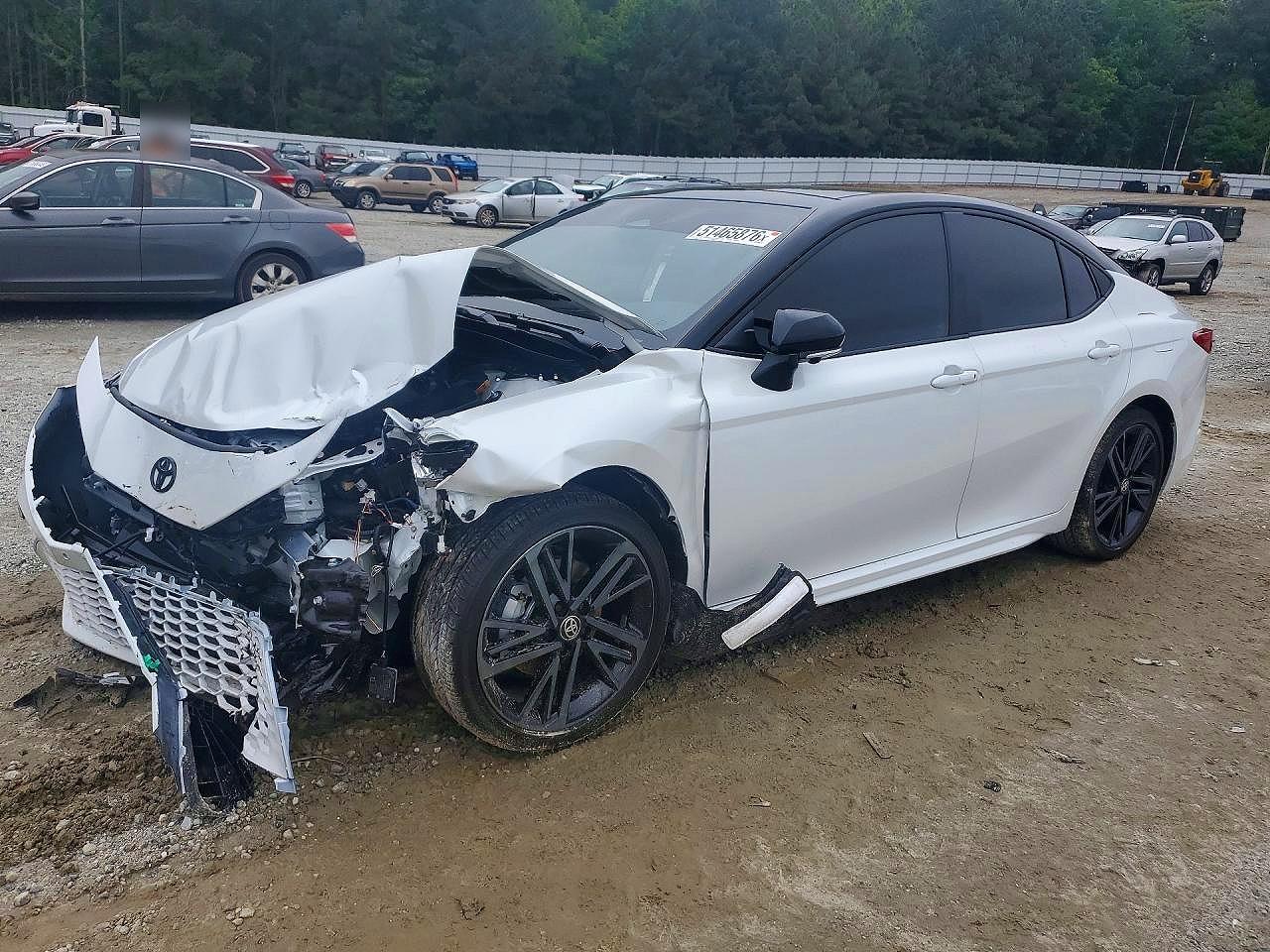 2026 TOYOTA CAMRY