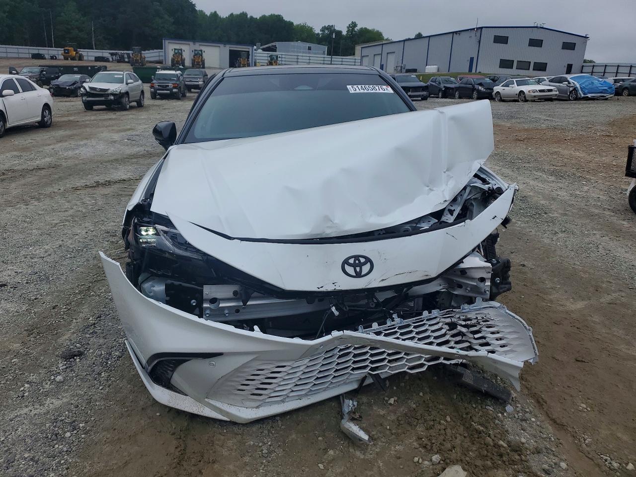 2026 TOYOTA CAMRY XSE photo 9