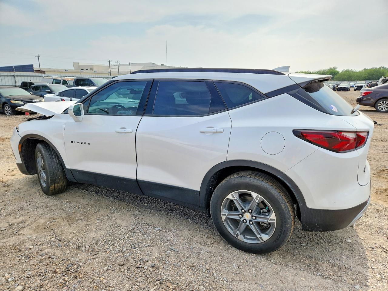 2020 CHEVROLET BLAZER 3LT photo 2