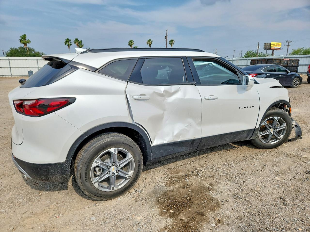 2020 CHEVROLET BLAZER 3LT photo 3