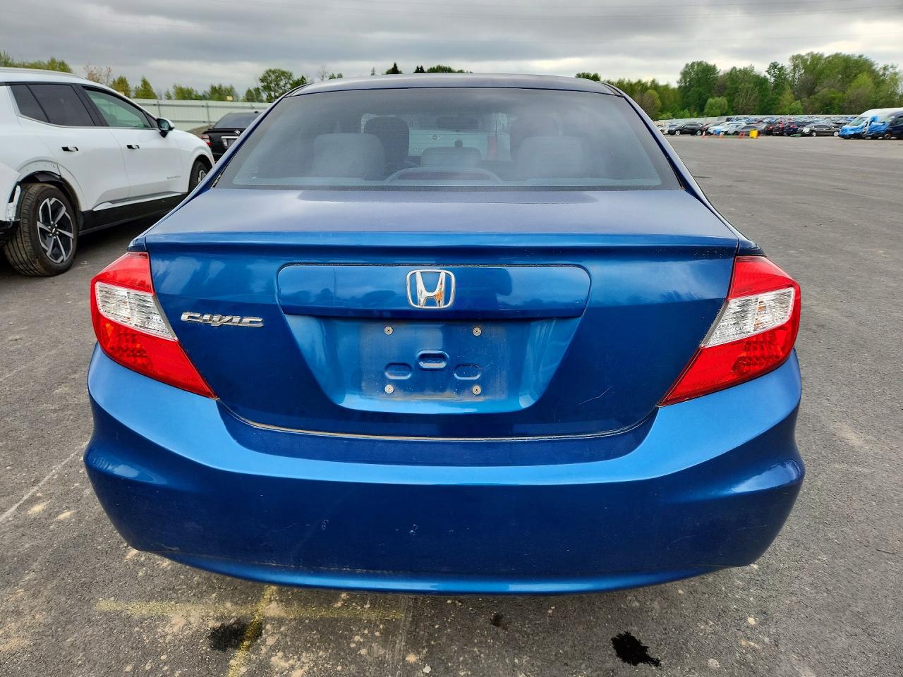 2012 HONDA CIVIC LX photo 11