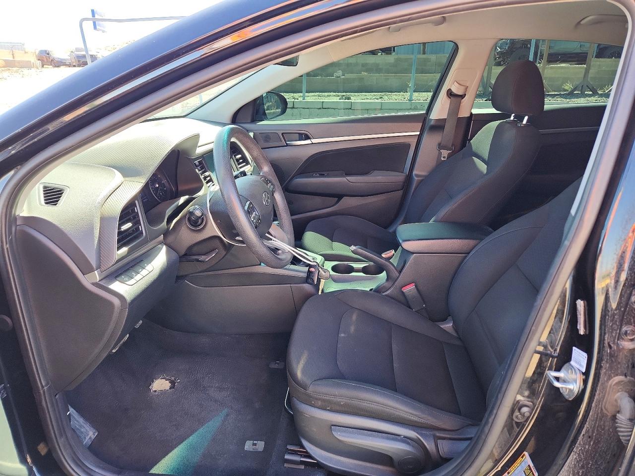 2020 HYUNDAI ELANTRA SEL photo 13