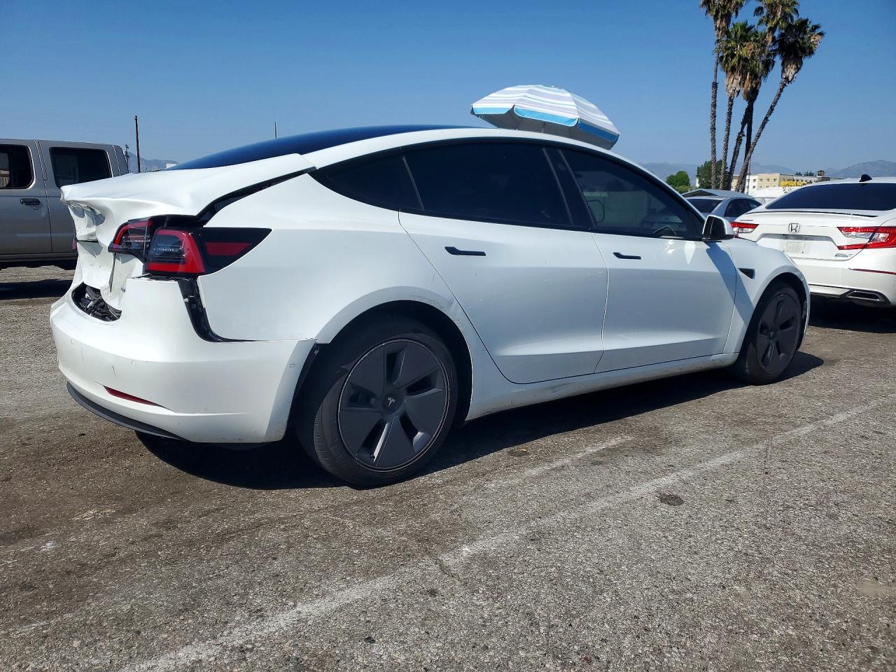 2022 TESLA MODEL 3 photo 5