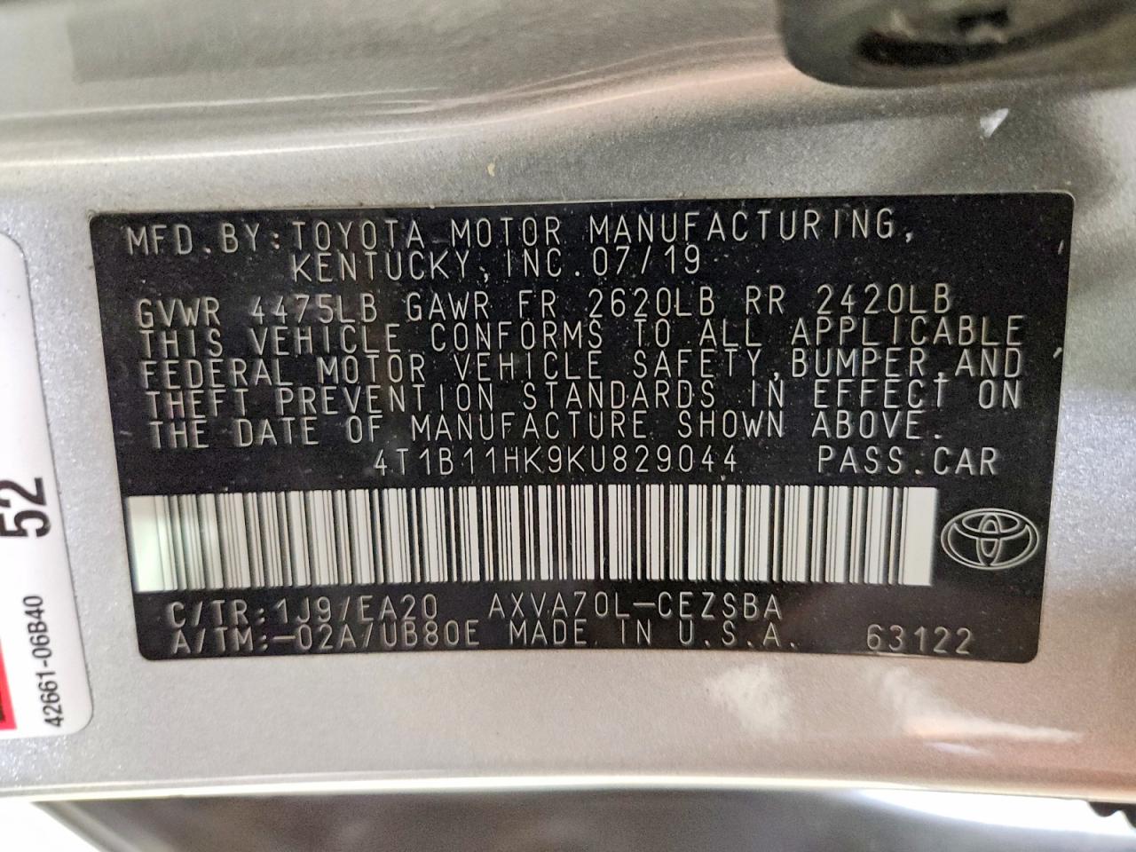 2019 TOYOTA CAMRY SE photo 37