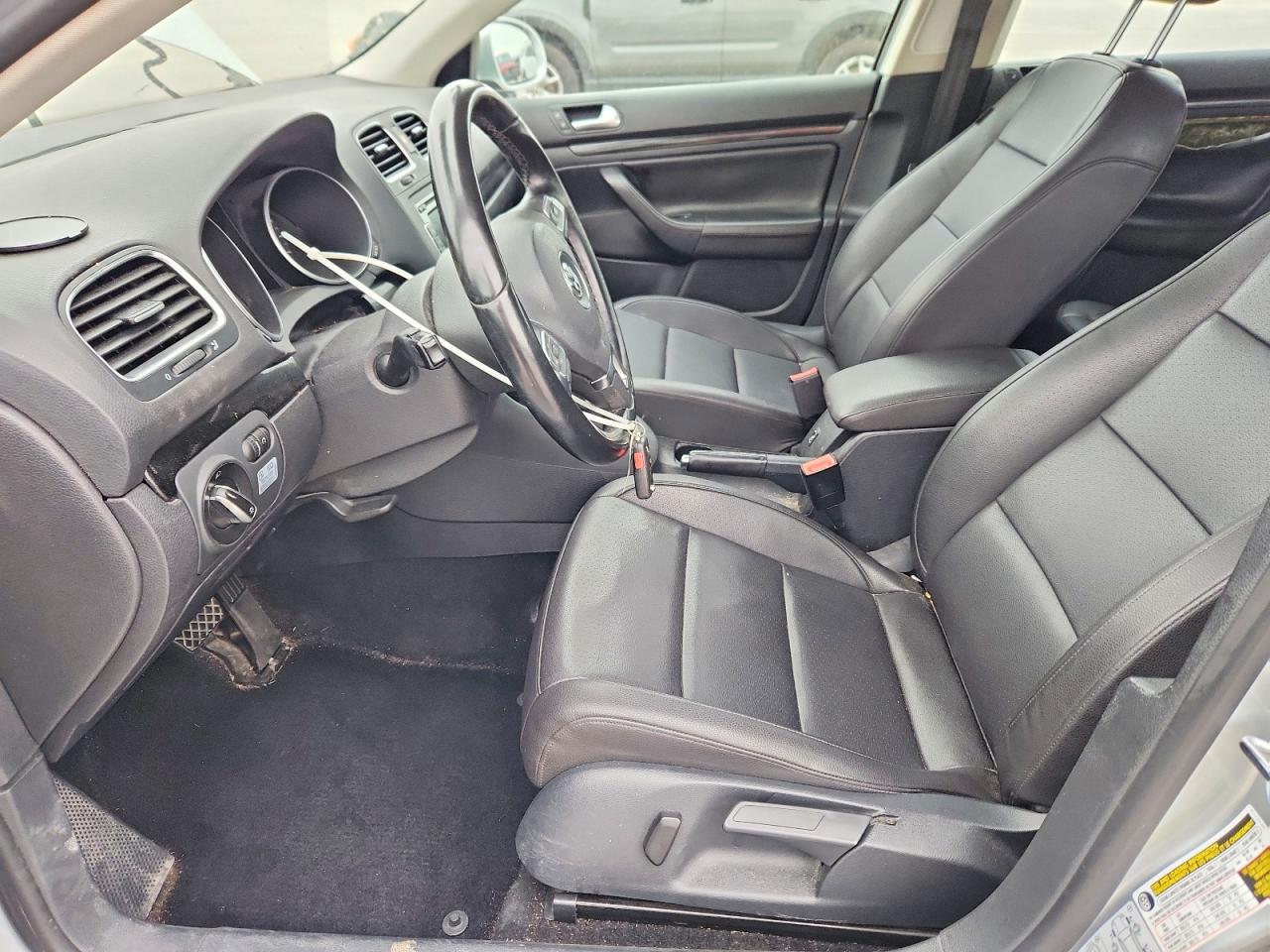 2013 VOLKSWAGEN JETTA TDI photo 19